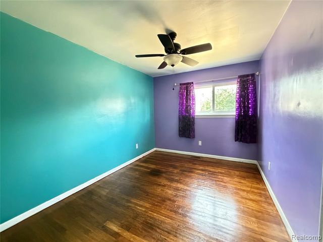 1861 Grange Road, Trenton, MI 48183