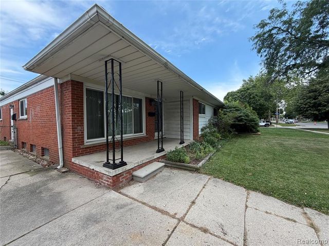 1861 Grange Road, Trenton, MI 48183