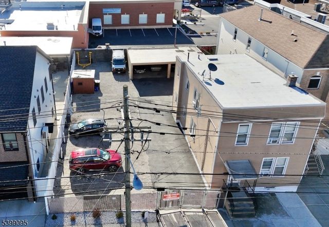 125 Malvern St, Newark City, NJ 07105