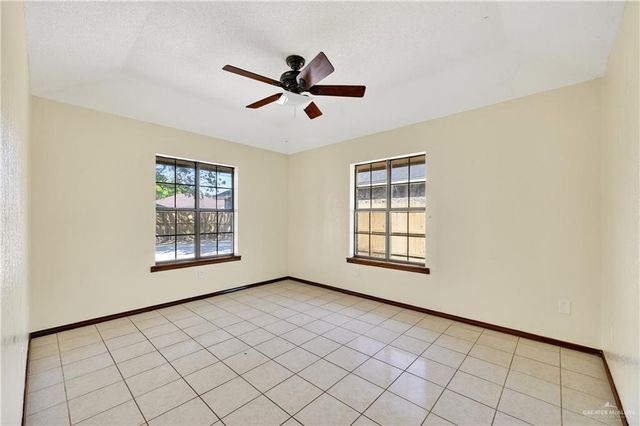 1005 Hollyfield Street, Mission, TX 78572