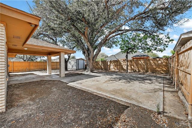 1005 Hollyfield Street, Mission, TX 78572