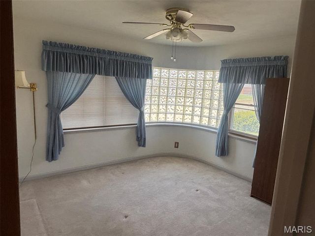 6414 Center Court, St Louis, MO 63116