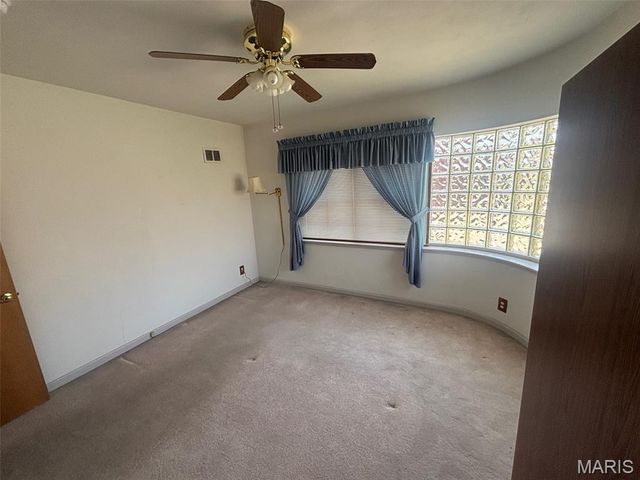 6414 Center Court, St Louis, MO 63116