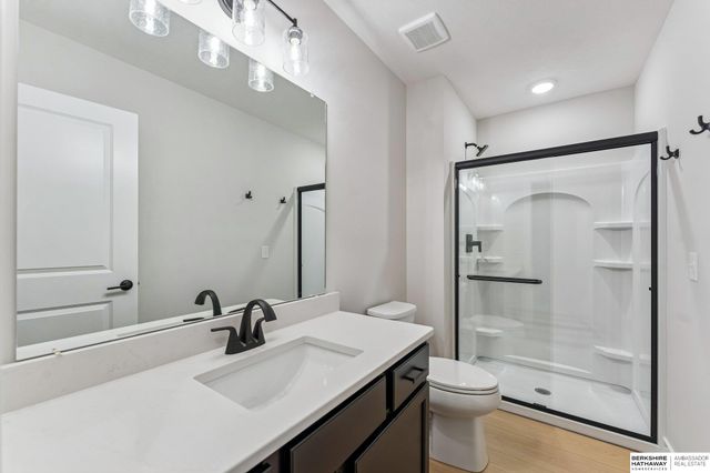 6307 N 209th Street, Elkhorn, NE 68022