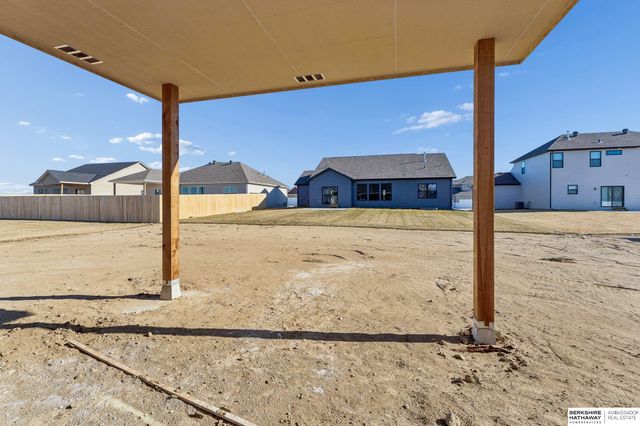 6307 N 209th Street, Elkhorn, NE 68022
