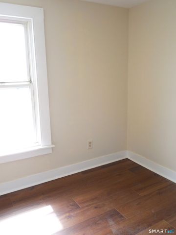 16 Abbott Avenue, Plymouth, CT 06786