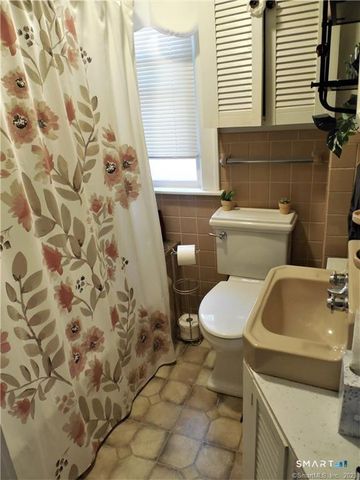 16 Abbott Avenue, Plymouth, CT 06786