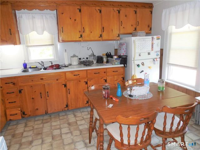 16 Abbott Avenue, Plymouth, CT 06786