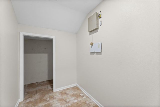 5245 Overland Drive B27, Lawrence, KS 66049