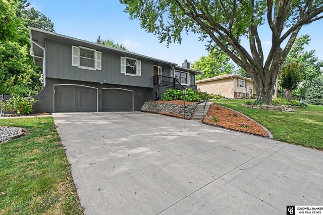 16419 Pierce Street, Omaha, NE 68130