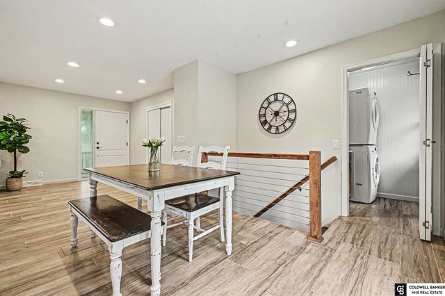 16419 Pierce Street, Omaha, NE 68130