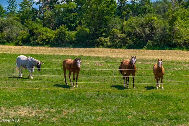 22 New York 423, Stillwater, NY 12170