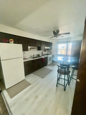 1601 Downs Drive 3S, Calumet City, IL 60409