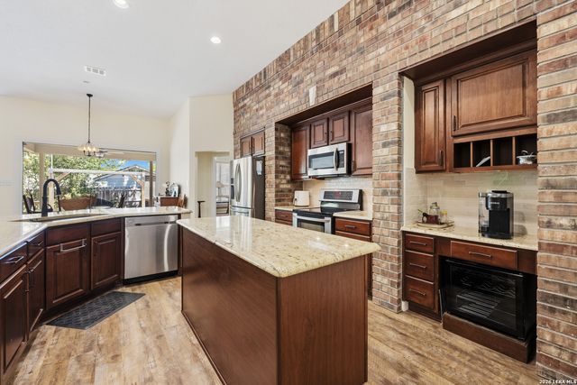 200 SUMMIT VW, Cibolo, TX 78108