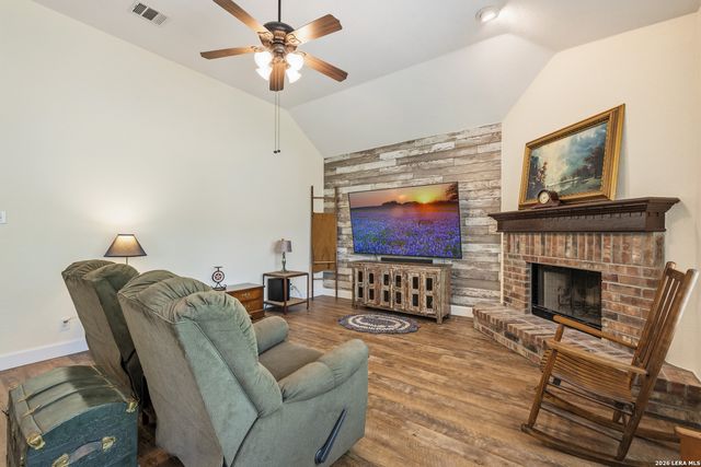 200 SUMMIT VW, Cibolo, TX 78108