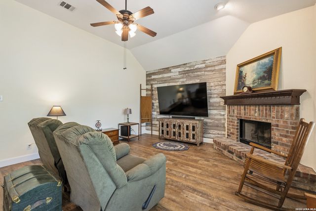 200 SUMMIT VW, Cibolo, TX 78108