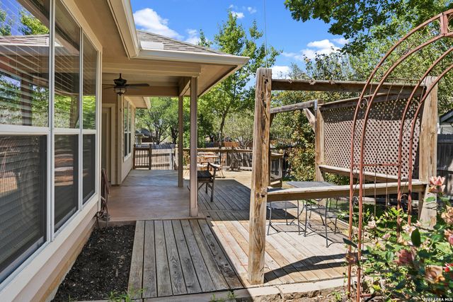 200 SUMMIT VW, Cibolo, TX 78108