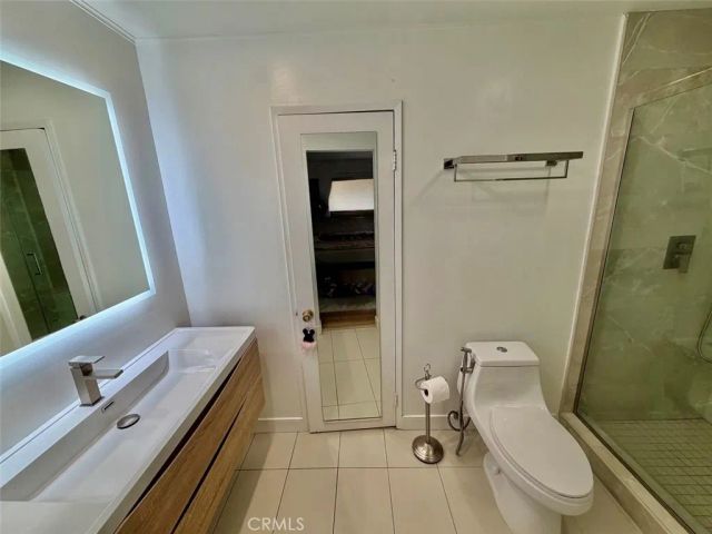 21545 Erwin 105, Woodland Hills, CA 91367