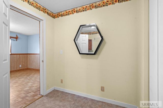 1225 N 885 E, Shelley, ID 83274