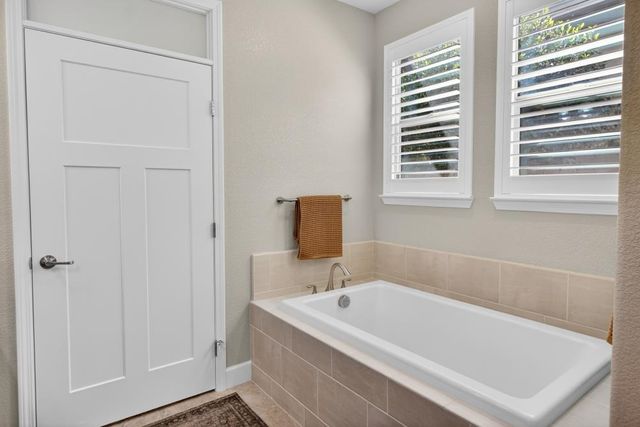 5130 Sycamore Canyon Dr, El Dorado Hills, CA 95762