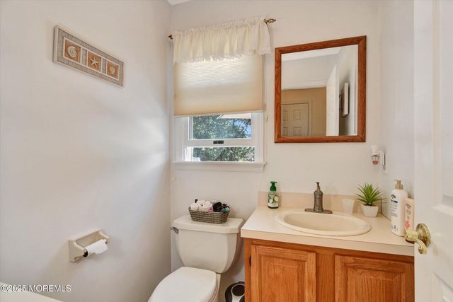 14 Bittersweet Drive, Jackson, NJ 08527