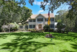 14 Bittersweet Drive, Jackson, NJ 08527