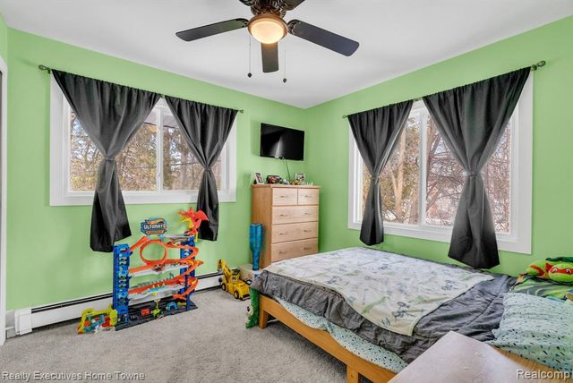 5851 Lakeshore Road, Fort Gratiot, MI 48059