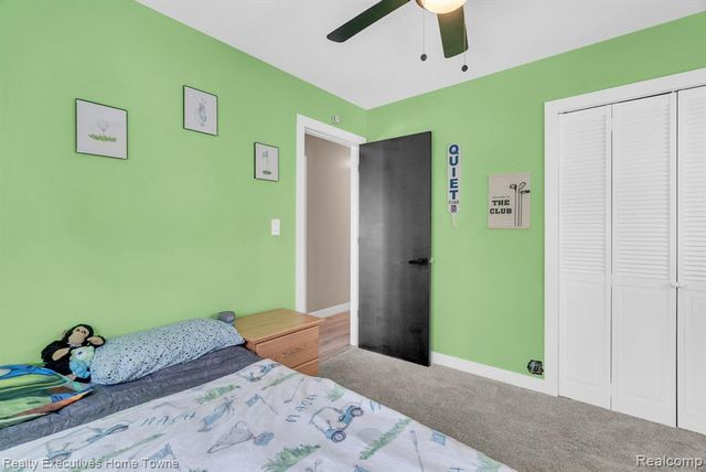 5851 Lakeshore Road, Fort Gratiot, MI 48059