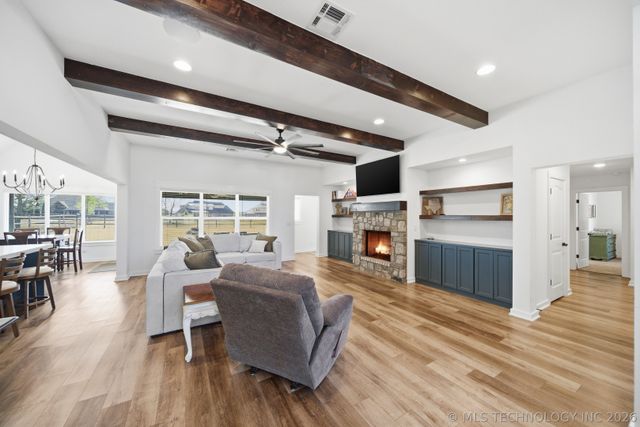 6480 N Blue Sage Drive, Owasso, OK 74055