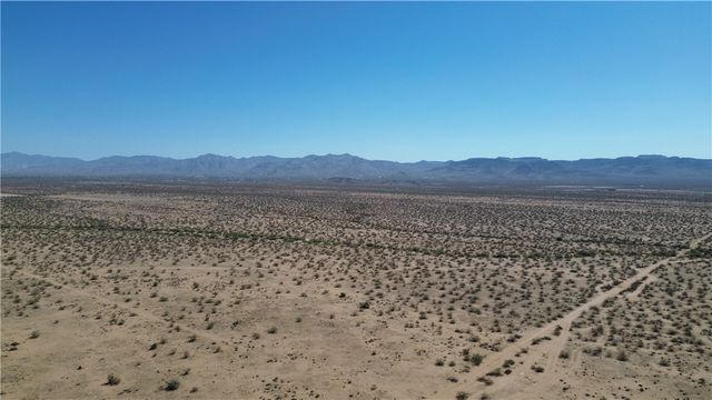 20 Ac Unkar, Golden Valley, AZ 86413
