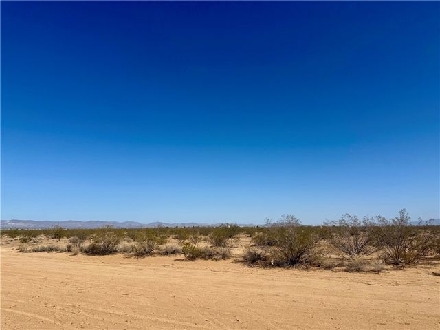 20 Ac Unkar, Golden Valley, AZ 86413