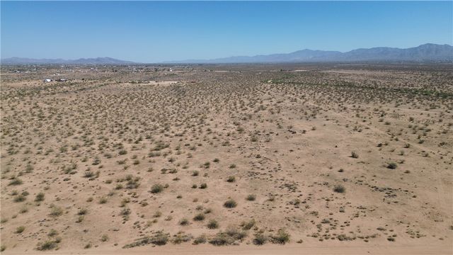 20 Ac Unkar, Golden Valley, AZ 86413