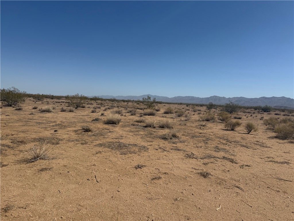 20 Ac Unkar, Golden Valley, AZ 86413