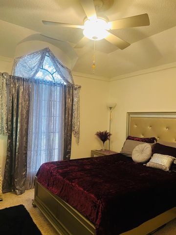 14907 Alderwick Drive, Sugar Land, TX 77498