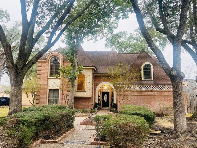 14907 Alderwick Drive, Sugar Land, TX 77498