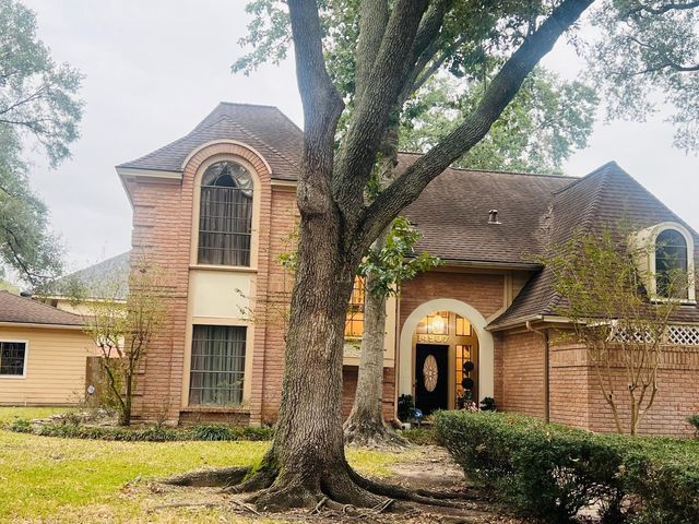 14907 Alderwick Drive, Sugar Land, TX 77498