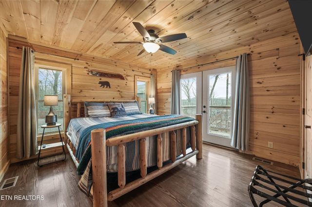 2906 Joyner Hills Lane, Sevierville, TN 37862