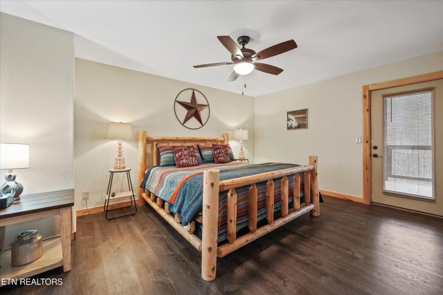 2906 Joyner Hills Lane, Sevierville, TN 37862