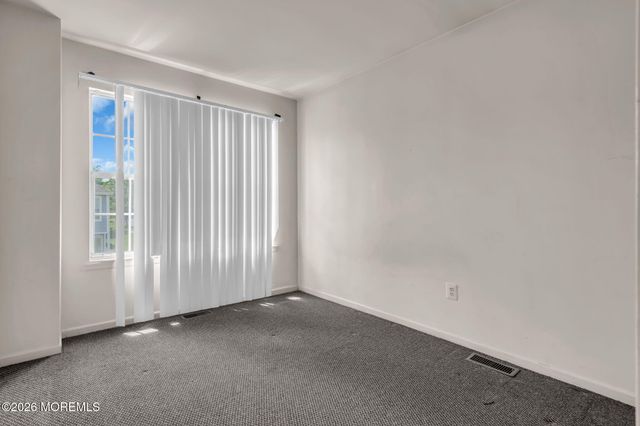 2 Stirrup Court, Tinton Falls, NJ 07753