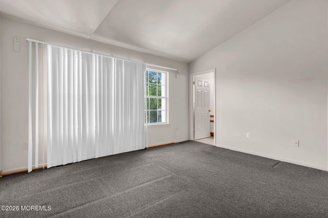 2 Stirrup Court, Tinton Falls, NJ 07753