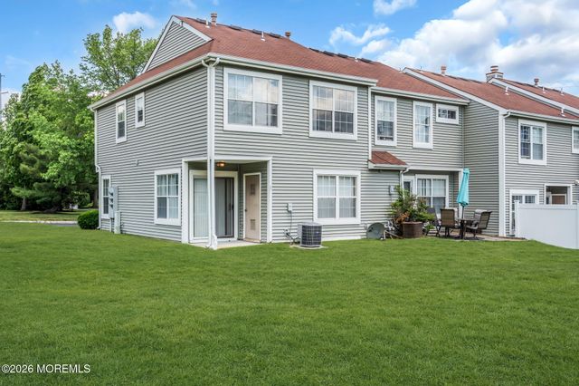 2 Stirrup Court, Tinton Falls, NJ 07753