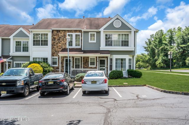 2 Stirrup Court, Tinton Falls, NJ 07753