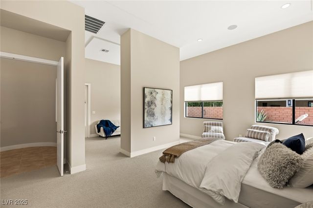 39 CRANBERRY COVE Court, Las Vegas, NV 89135