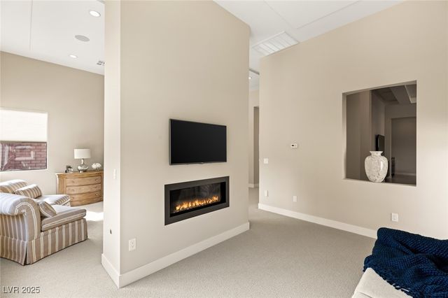 39 CRANBERRY COVE Court, Las Vegas, NV 89135