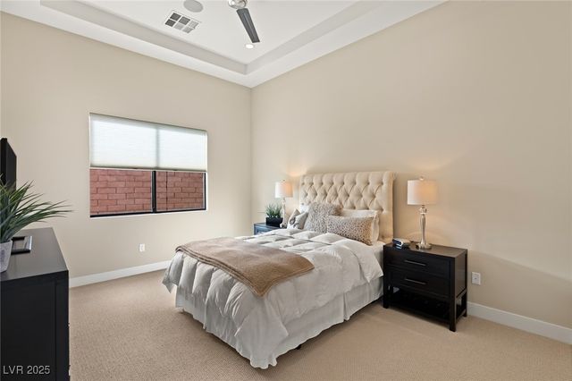 39 CRANBERRY COVE Court, Las Vegas, NV 89135