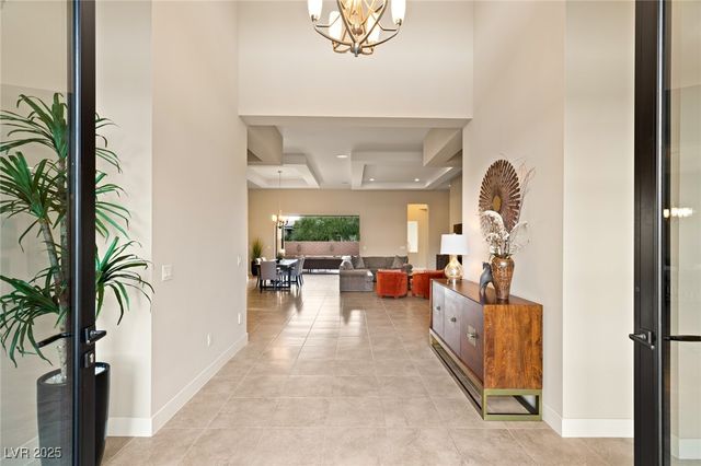 39 CRANBERRY COVE Court, Las Vegas, NV 89135