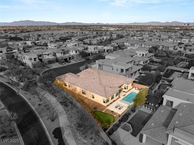 39 CRANBERRY COVE Court, Las Vegas, NV 89135