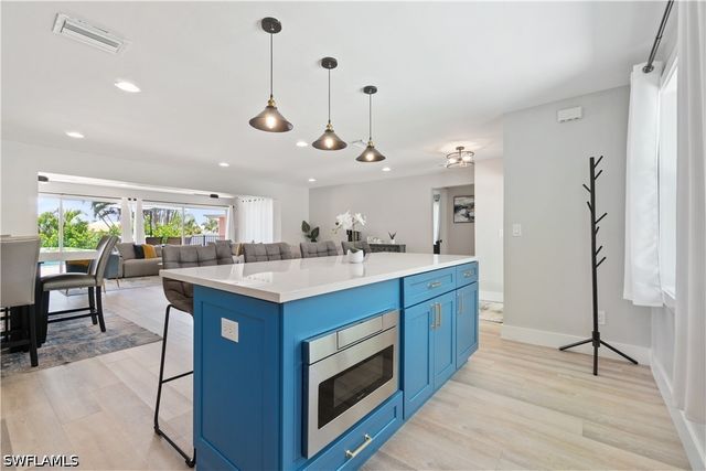 5161 Williams DR, Fort Myers Beach, FL 33931
