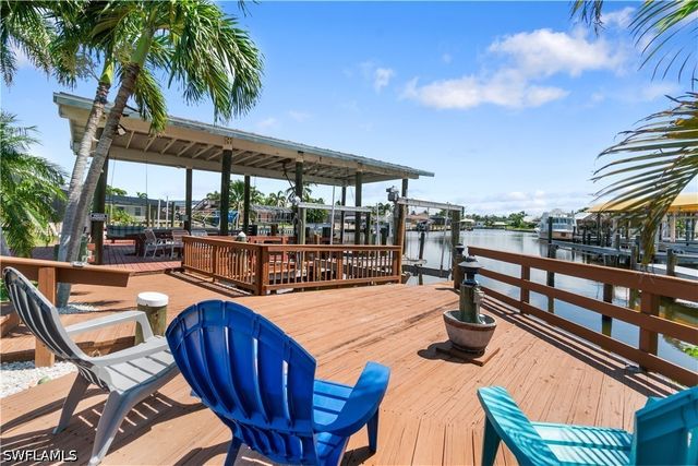 5161 Williams DR, Fort Myers Beach, FL 33931