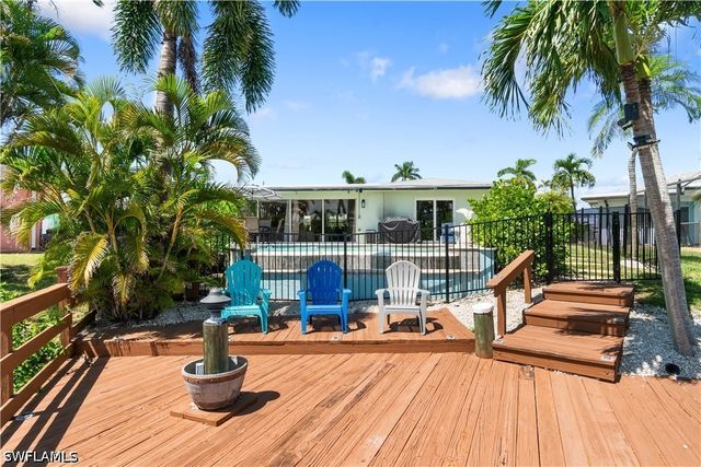 5161 Williams DR, Fort Myers Beach, FL 33931